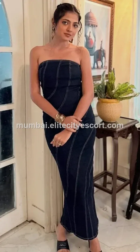 Priyanshu · Dadar · Petite · Elite City Escort