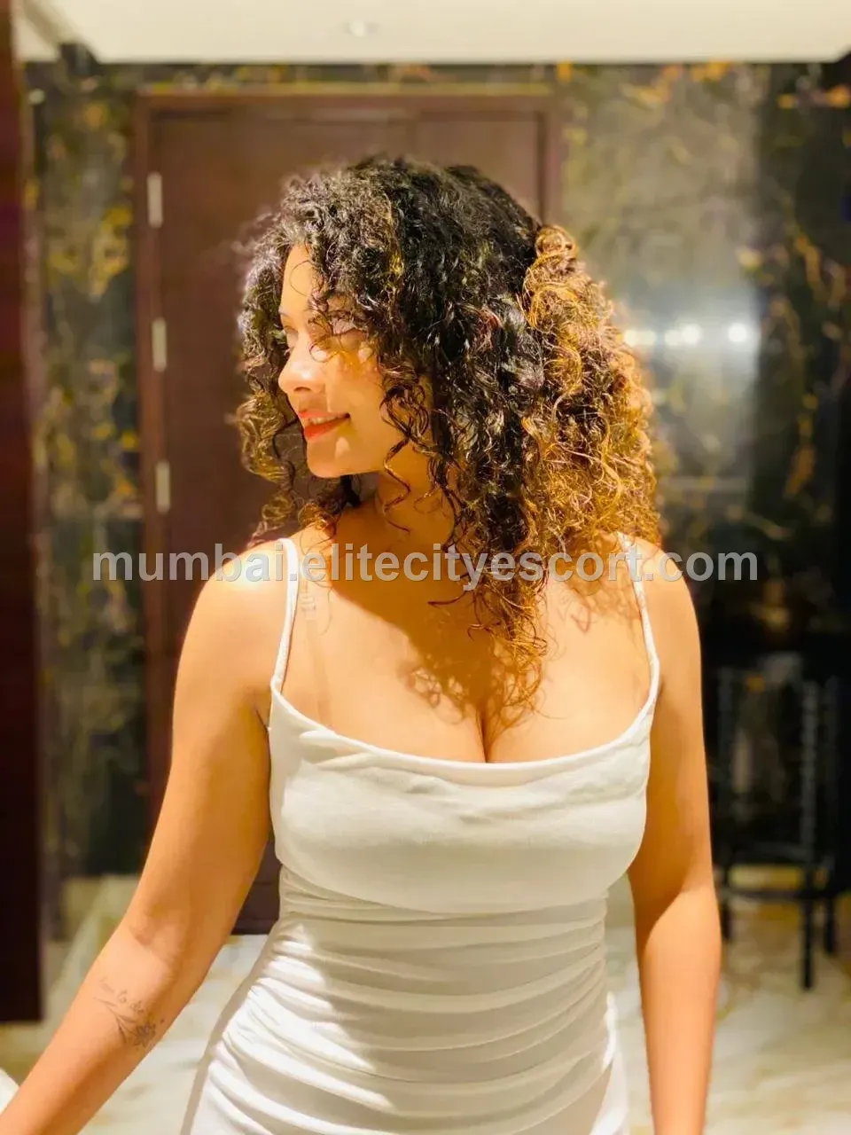 Mallu Aunty Escorts